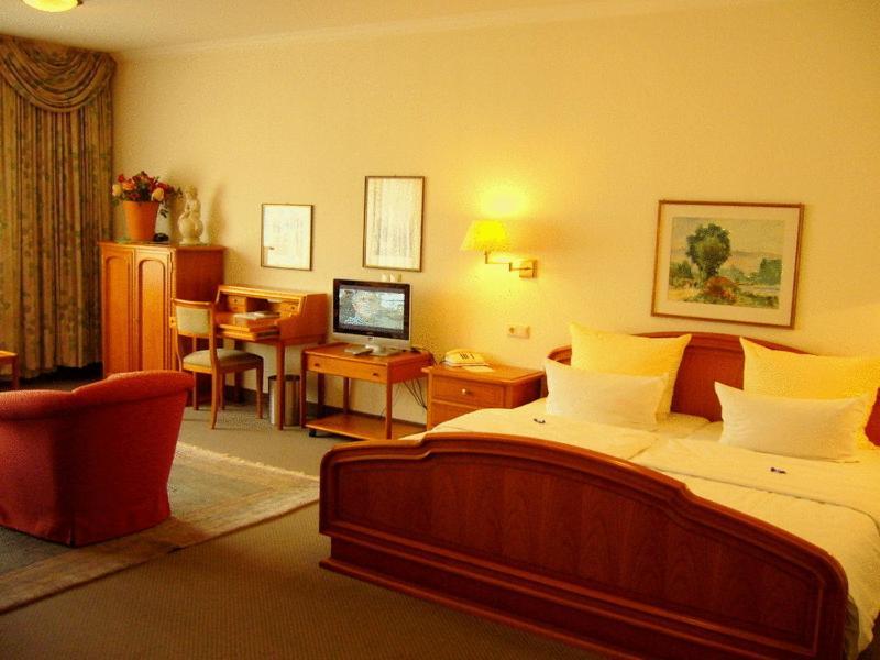 Hotel Gasthof Vogelsang Zellingen Ruang foto